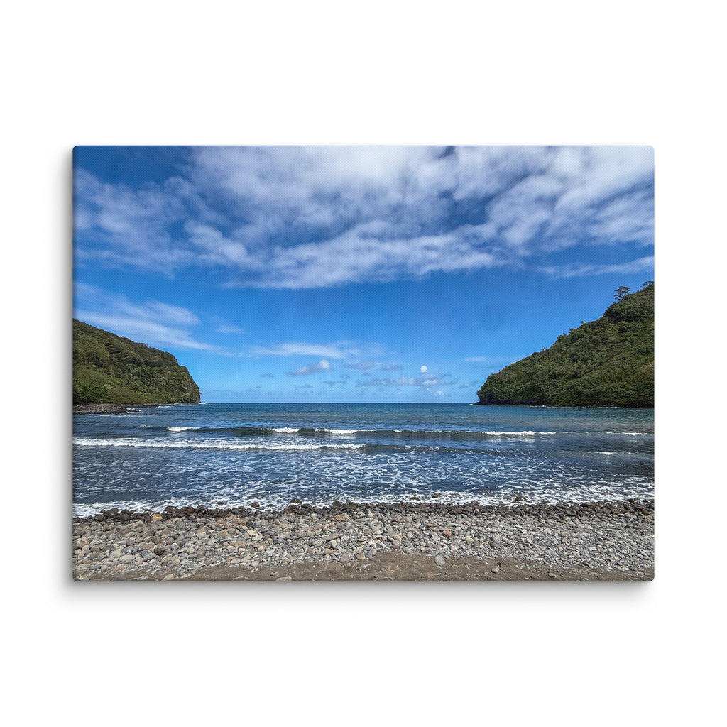 Honomanū Bay canvas print — Maui black sand beach on the Road to Hana, Hawaii coastal wall art