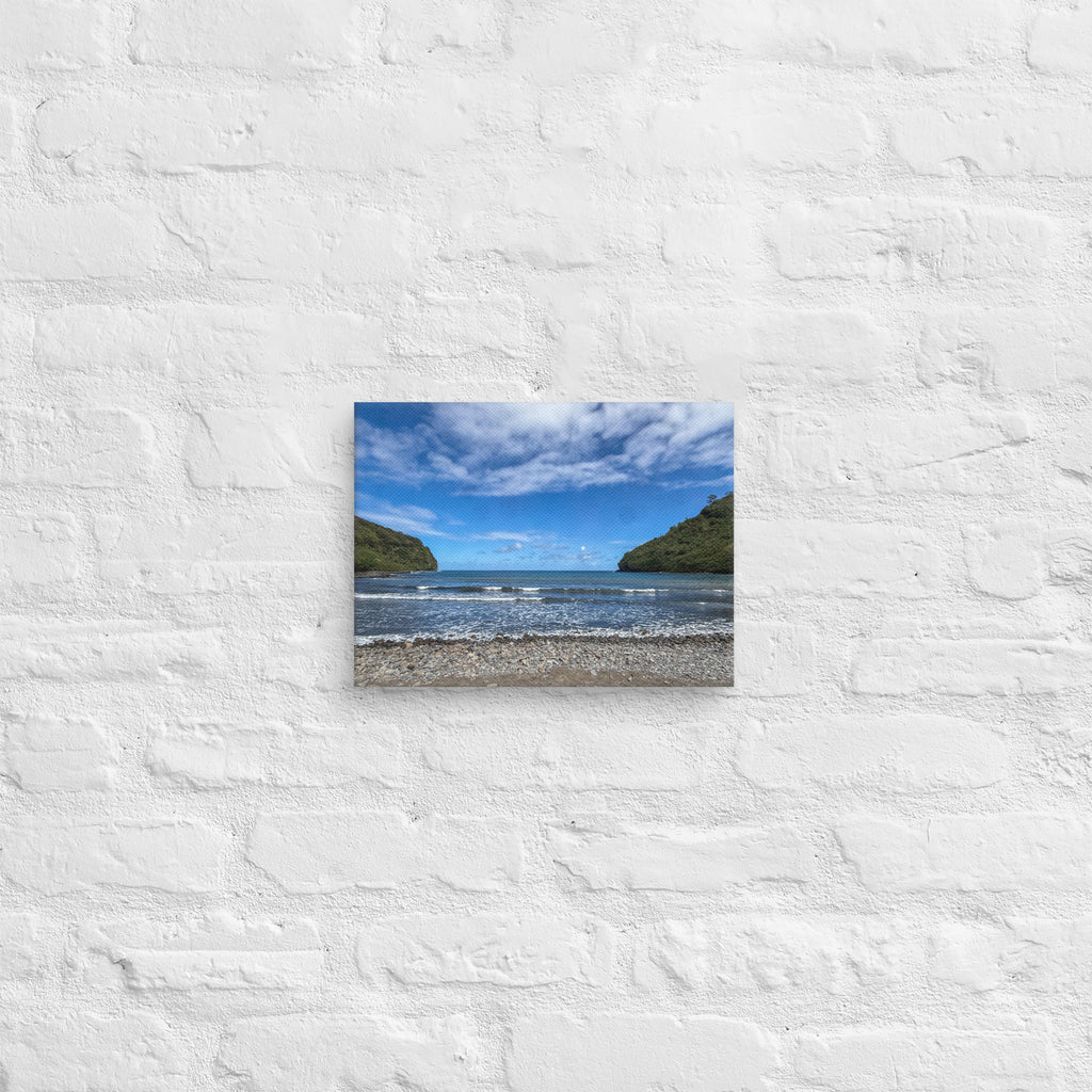 Honomanū Bay canvas print — Maui black sand beach on the Road to Hana, Hawaii coastal wall art
