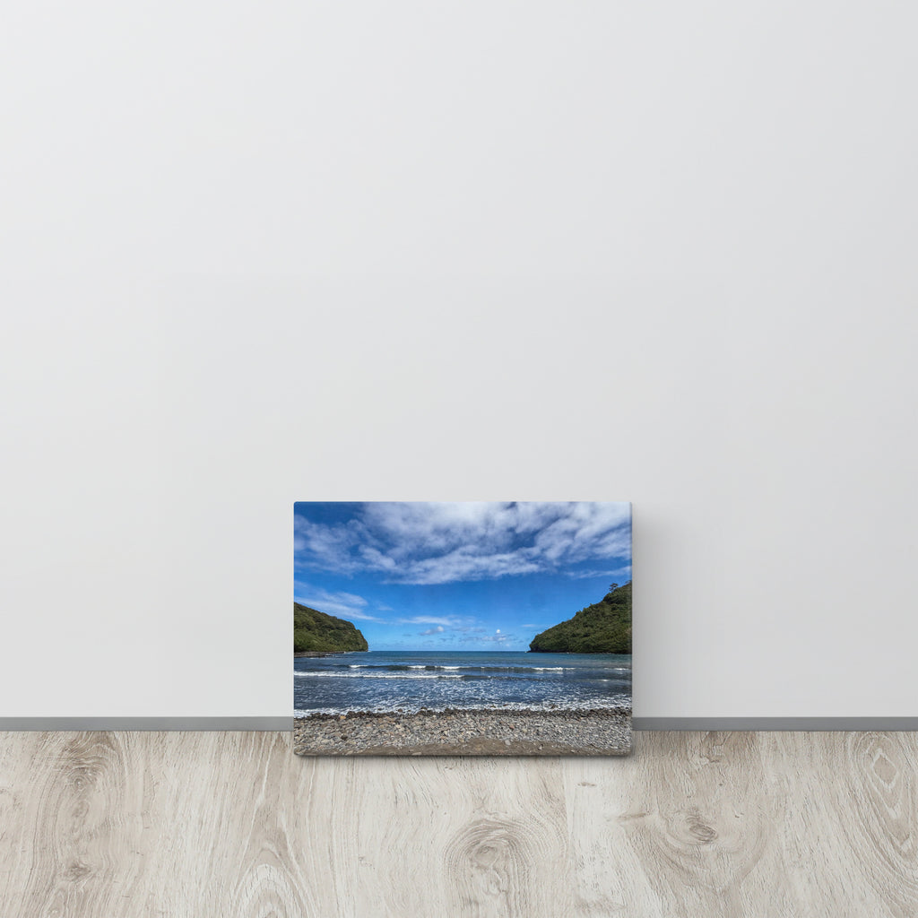 Honomanū Bay canvas print — Maui black sand beach on the Road to Hana, Hawaii coastal wall art
